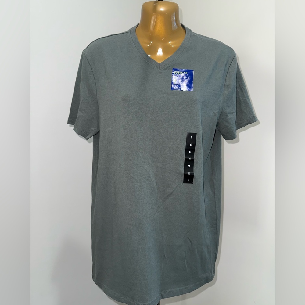 NWT APT.9 Premier Flex Tee – Size S – Tree Moss Green